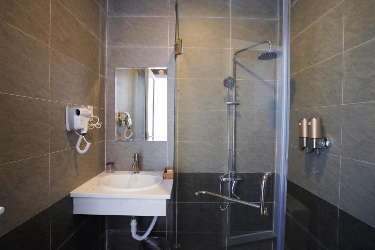 Thuy Duong Hotel Да Лат Екстериор снимка